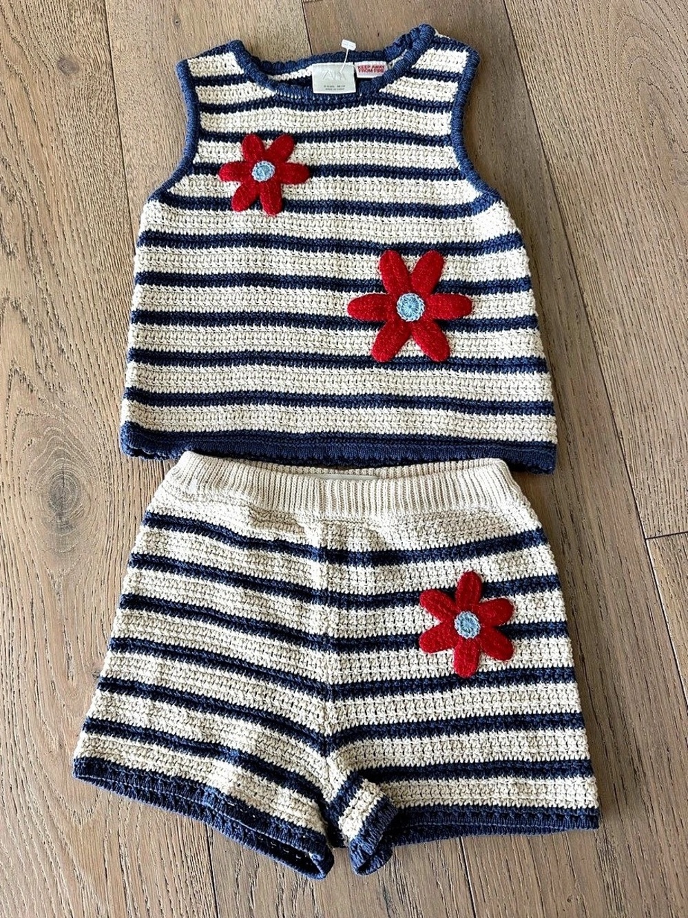 Zara Kids Crochet Knit Top & Shorts Set Striped Red Flowers 3 Years